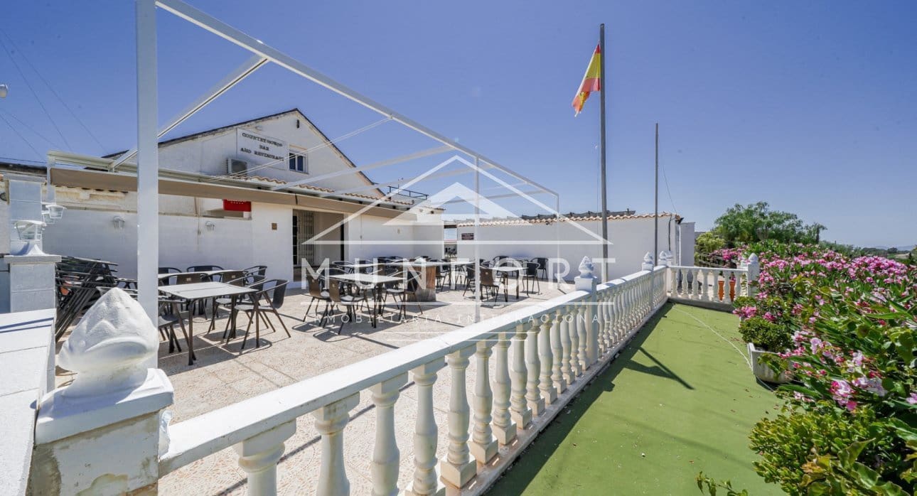 4 sovrum Kommersiell till salu i Gea y Truyols med pool - 895 000 € (Ref: 9471513)