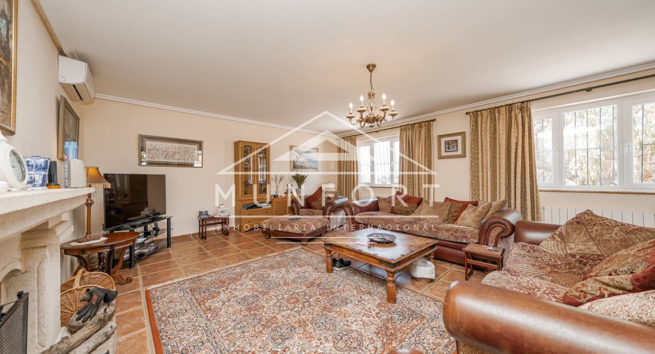 Chalet de 4 habitaciones en Gea y Truyols en venta con piscina - 895.000 € (Ref: 9471514)