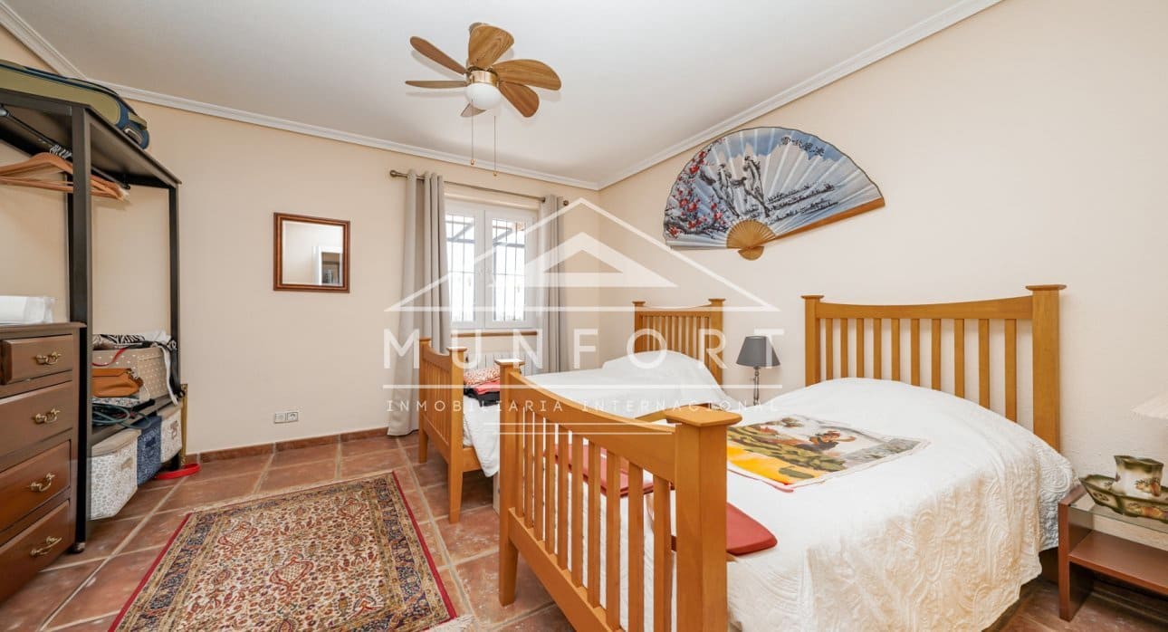 Chalet de 4 habitaciones en Gea y Truyols en venta con piscina - 895.000 € (Ref: 9471514)