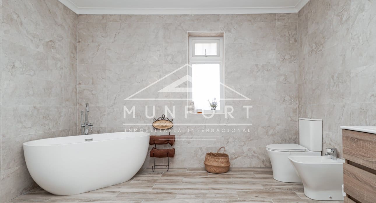 Chalet de 4 habitaciones en Gea y Truyols en venta con piscina - 895.000 € (Ref: 9471514)