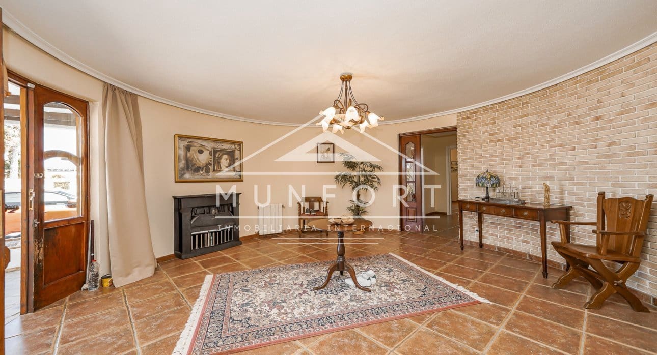 Chalet de 4 habitaciones en Gea y Truyols en venta con piscina - 895.000 € (Ref: 9471514)