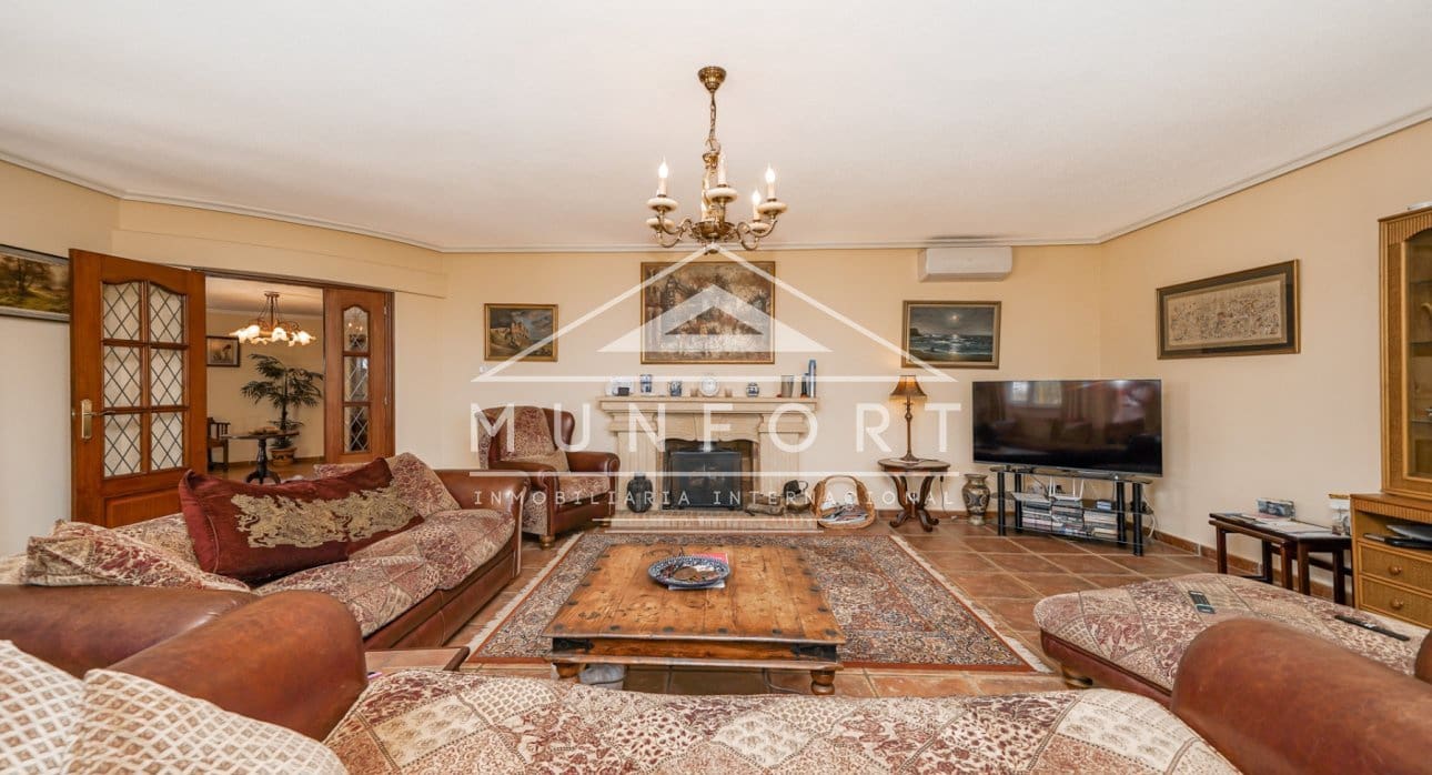 Chalet de 4 habitaciones en Gea y Truyols en venta con piscina - 895.000 € (Ref: 9471514)