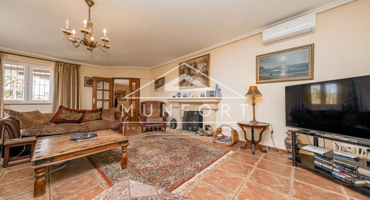 Chalet de 4 habitaciones en Gea y Truyols en venta con piscina - 895.000 € (Ref: 9471514)