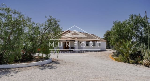 Chalet de 4 habitaciones en Gea y Truyols, Murcia ciudad en venta con piscina - 895.000 € (Ref: 9471514)