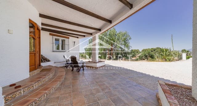 Chalet de 4 habitaciones en Gea y Truyols, Murcia ciudad en venta con piscina - 895.000 € (Ref: 9471514)