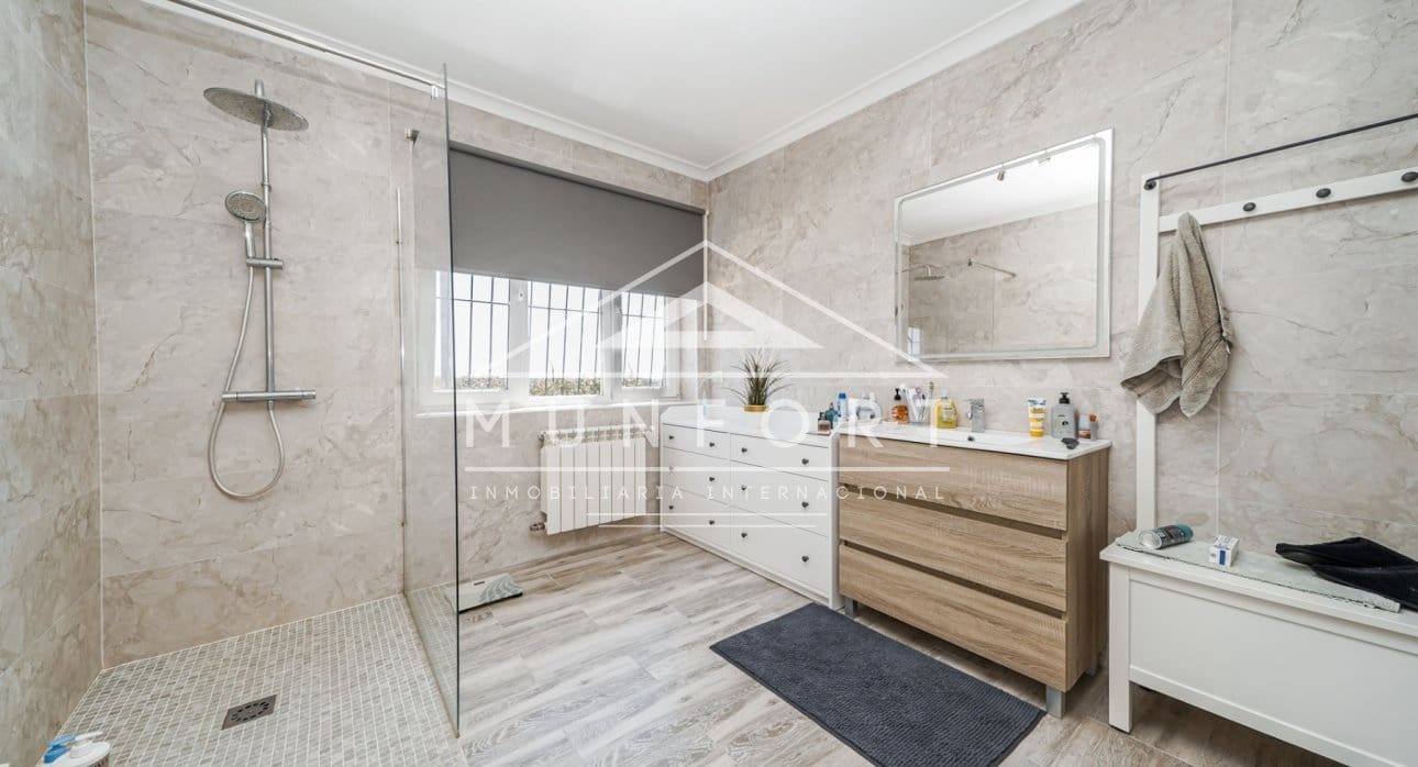 Chalet de 4 habitaciones en Gea y Truyols en venta con piscina - 895.000 € (Ref: 9471514)