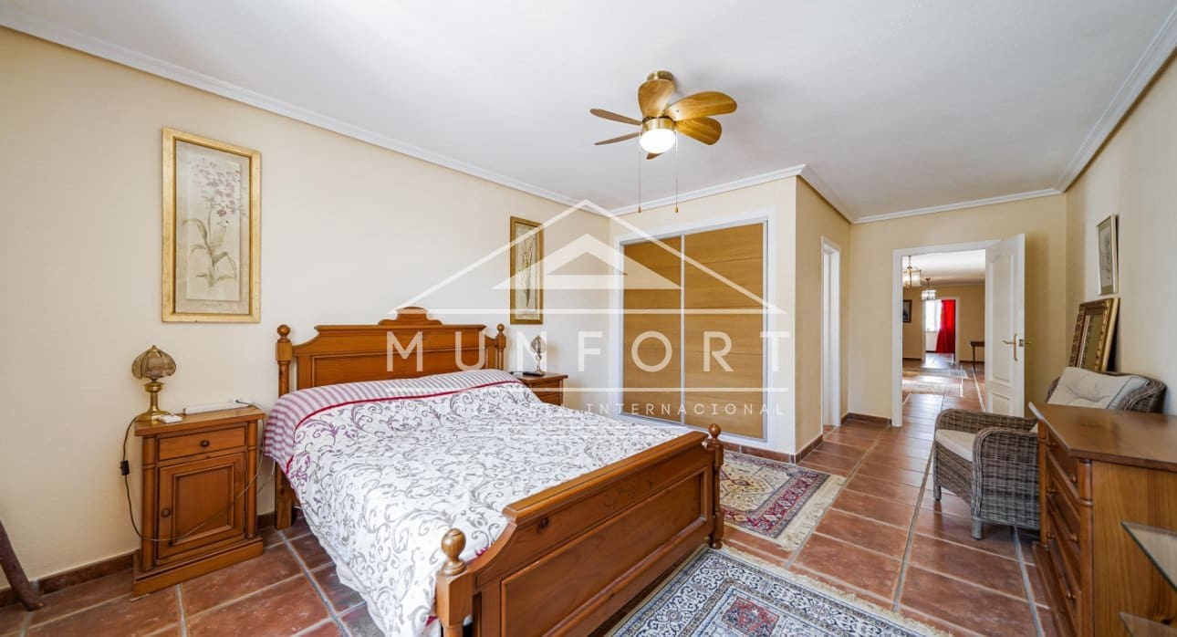 Chalet de 4 habitaciones en Gea y Truyols en venta con piscina - 895.000 € (Ref: 9471514)