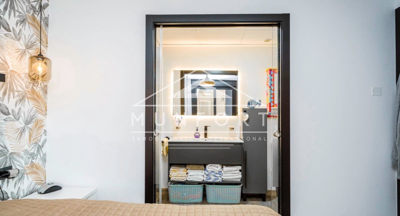 2 bedroom Apartment for sale in Benijofar with pool - € 225,000 (Ref: 9473220)