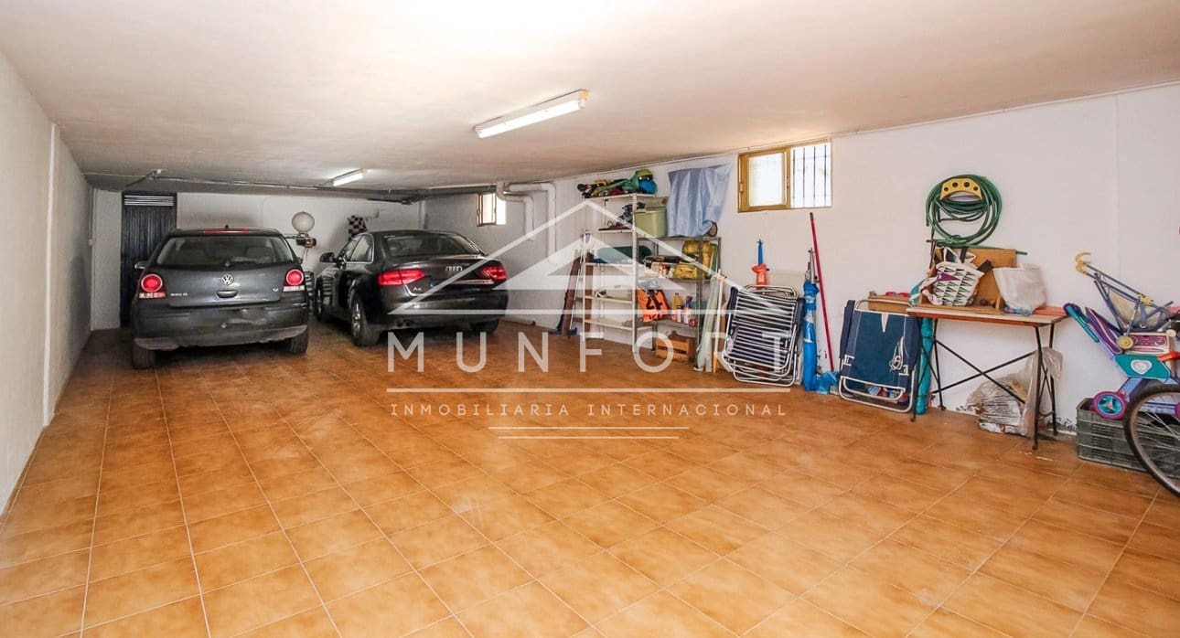 Casa de 5 habitaciones en Torre de la Horadada en venta - 360.000 € (Ref: 9473223)