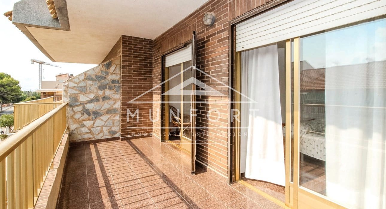 Casa de 5 habitaciones en Torre de la Horadada en venta - 360.000 € (Ref: 9473223)