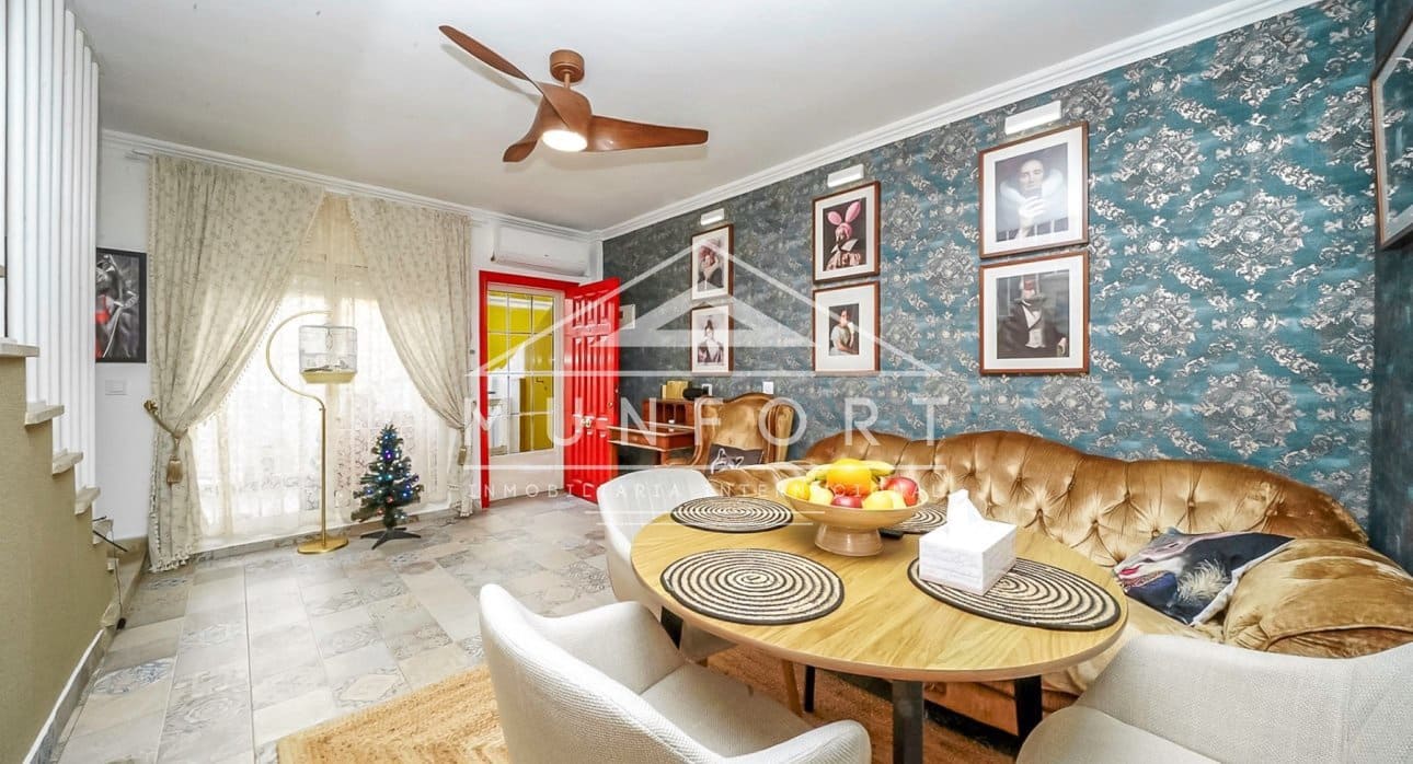 Casa de 2 habitaciones en Los Nietos en venta - 195.000 € (Ref: 9475656)