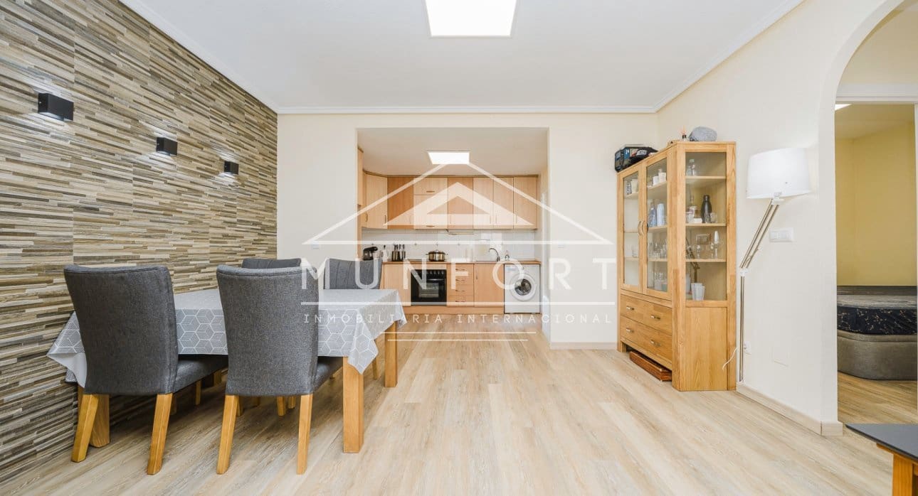 2 chambre Bungalow à vendre à Torrevieja avec piscine - 199 000 € (Ref: 9480710)