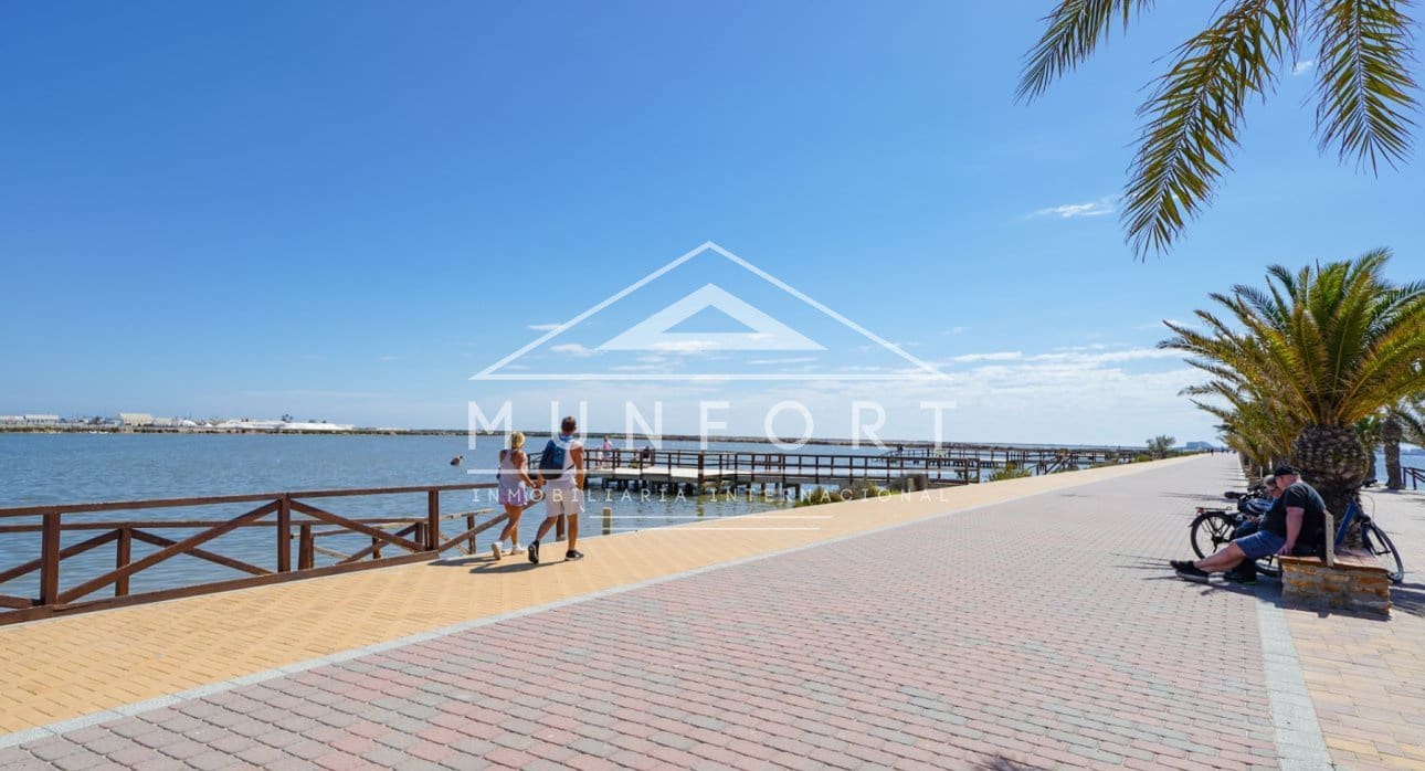 Building Plot for sale in San Pedro del Pinatar - € 1,350,000 (Ref: 9484956)