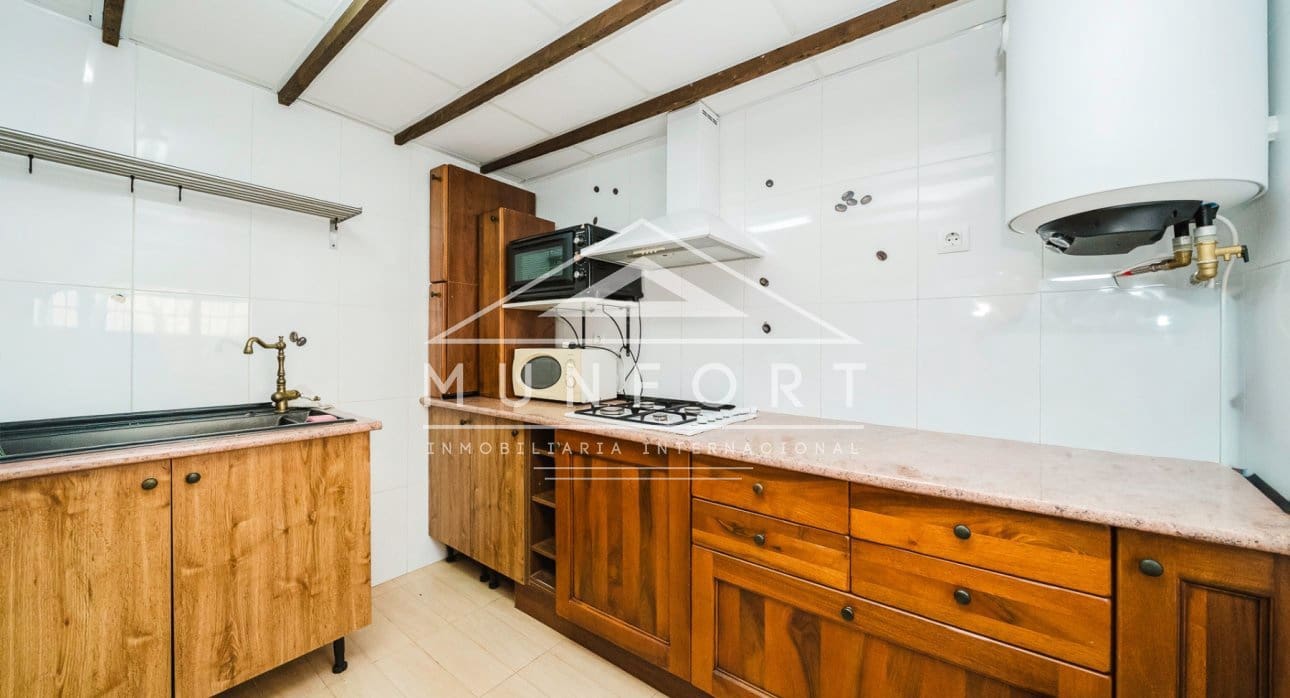 7 bedroom Villa for sale in Los Cuarteros - € 1,350,000 (Ref: 9484957)