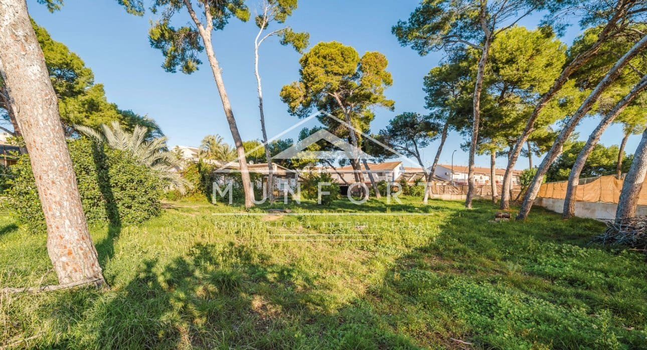 7 bedroom Villa for sale in Los Cuarteros - € 1,350,000 (Ref: 9484957)