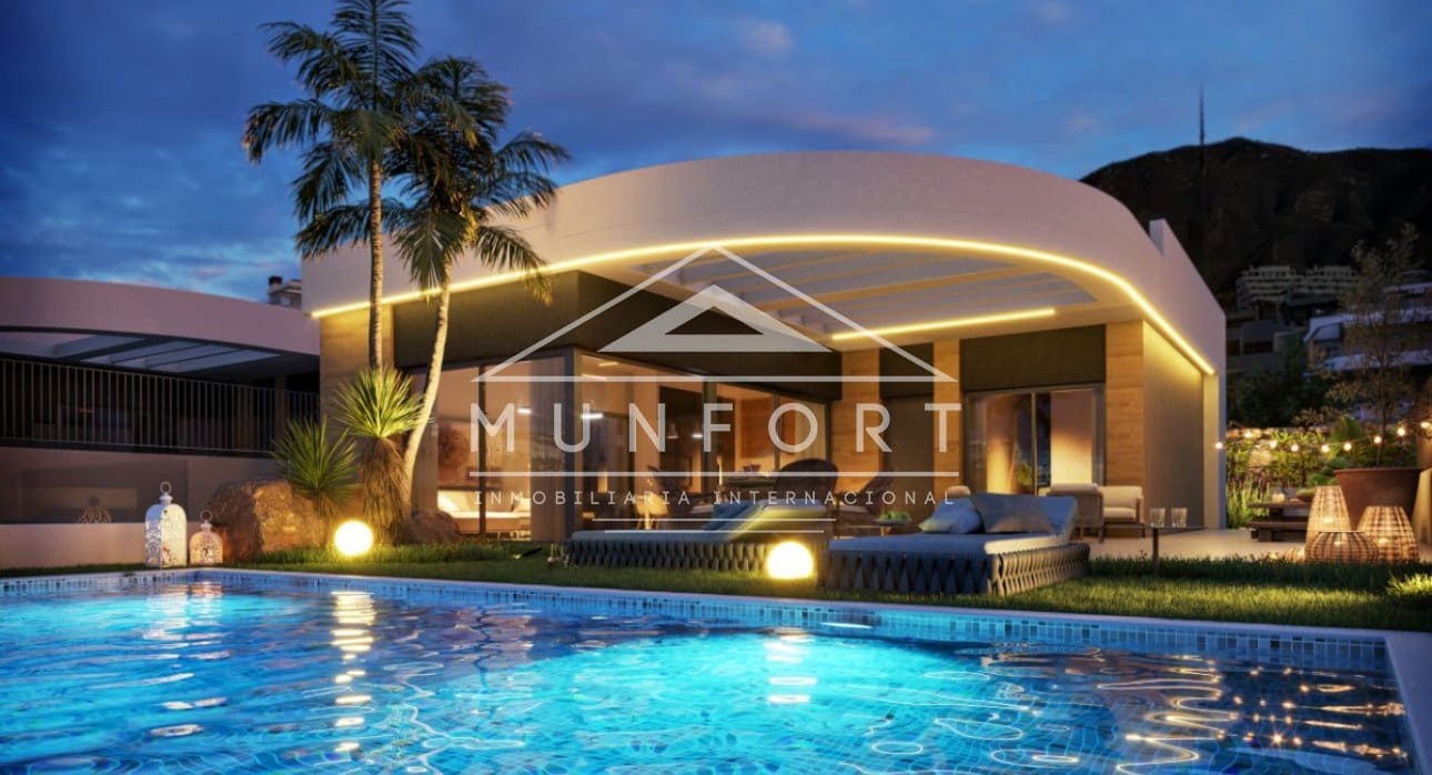 4 bedroom Villa for sale in Finestrat with pool - € 699,000 (Ref: 9487212)