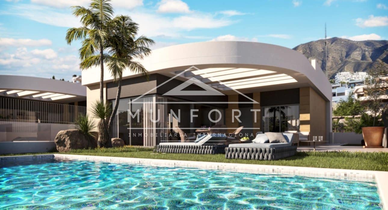 4 bedroom Villa for sale in Finestrat with pool - € 699,000 (Ref: 9487212)