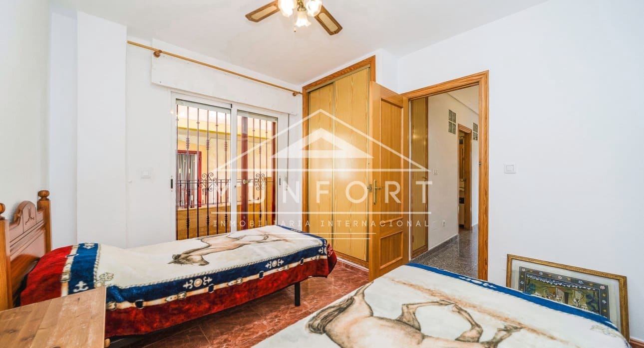 3 bedroom Townhouse for sale in La Zenia with pool - € 210,000 (Ref: 9487214)