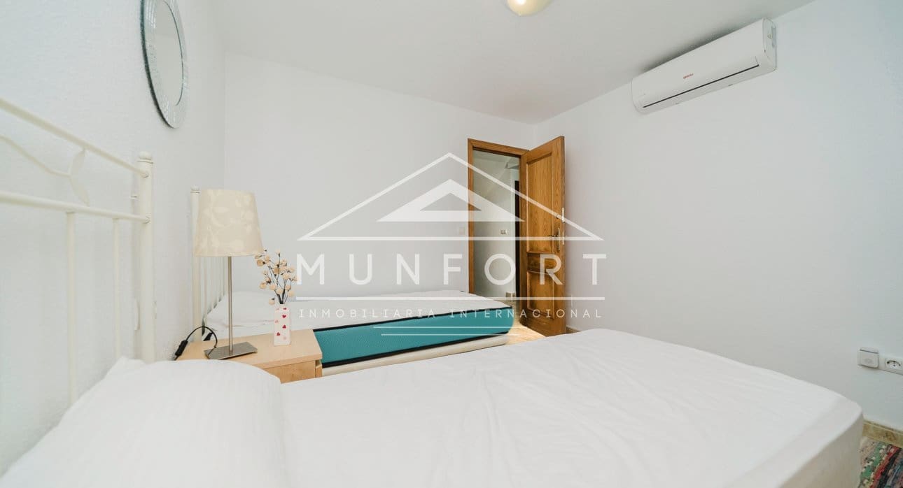 4 soveværelse Villa til salg i Los Urrutias med swimmingpool - € 259.900 (Ref: 9489808)