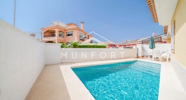 4 soveværelse Villa til salg i El Carmoli, Cartagena med swimmingpool - € 259.900 (Ref: 9489808)