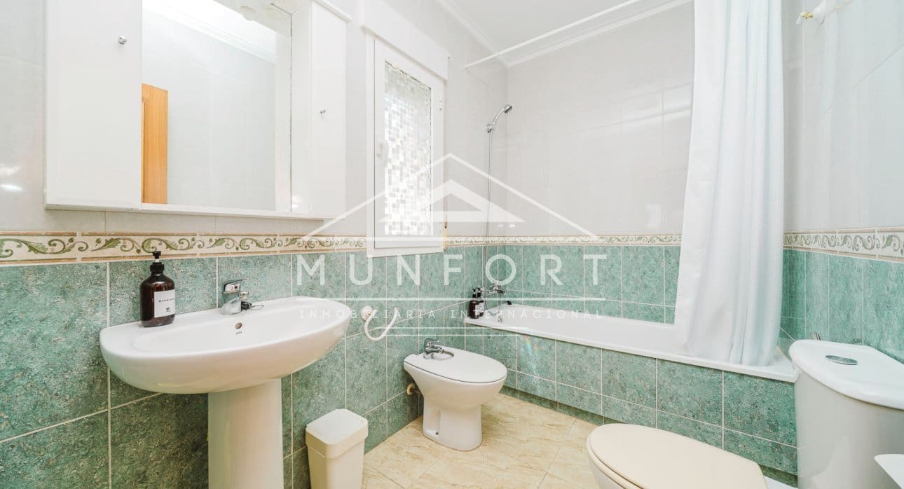 4 soveværelse Villa til salg i Los Urrutias med swimmingpool - € 259.900 (Ref: 9489808)