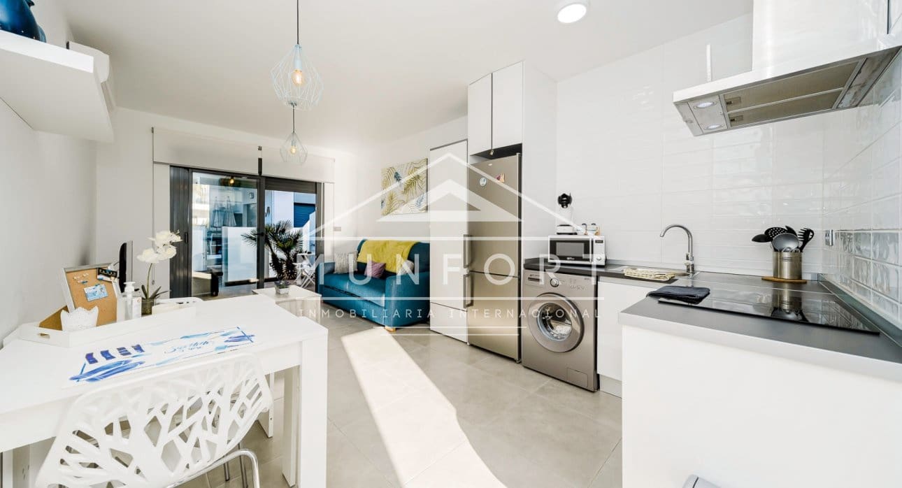 Yksiö myytävänä paikassa Pilar de la Horadada mukana uima-altaan - 119 900 € (Ref: 9496487)