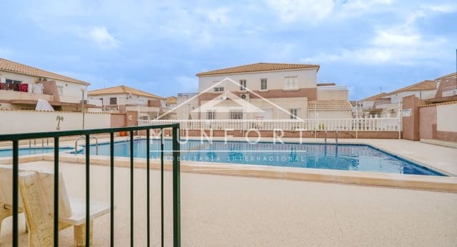 2 soveværelse Semi-Rækkehus til salg i La Regia, Orihuela med swimmingpool - € 239.900 (Ref: 9496625)
