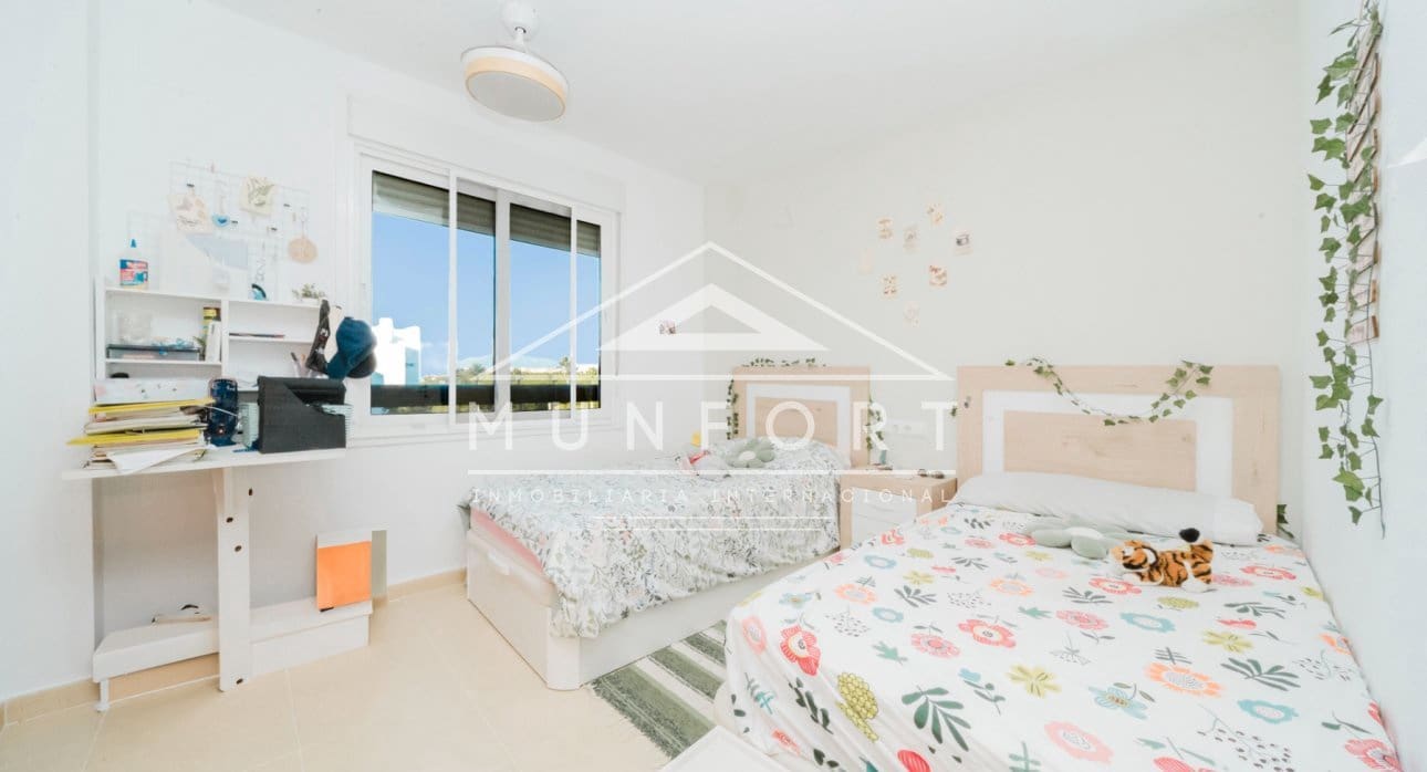 2 bedroom Penthouse for sale in Roldan with pool - € 129,000 (Ref: 9500093)