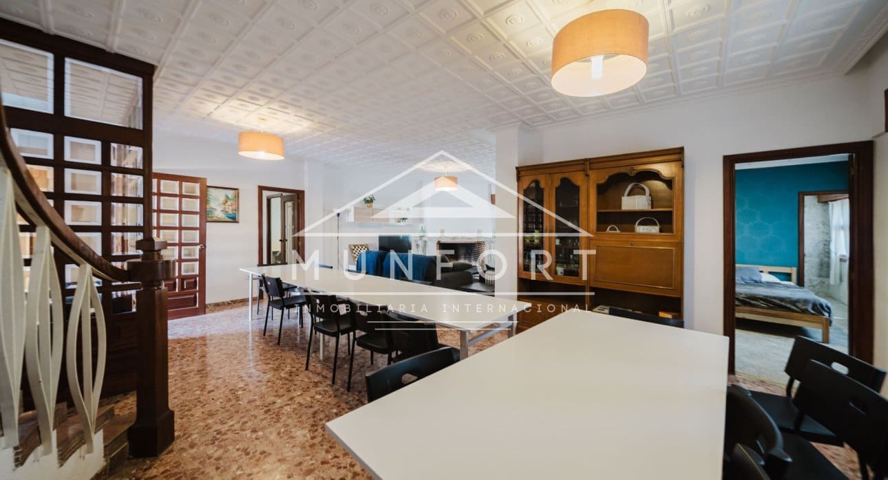 6 bedroom Finca/Country House for sale in Alicante / Alacant city - € 2,600,000 (Ref: 9510152)