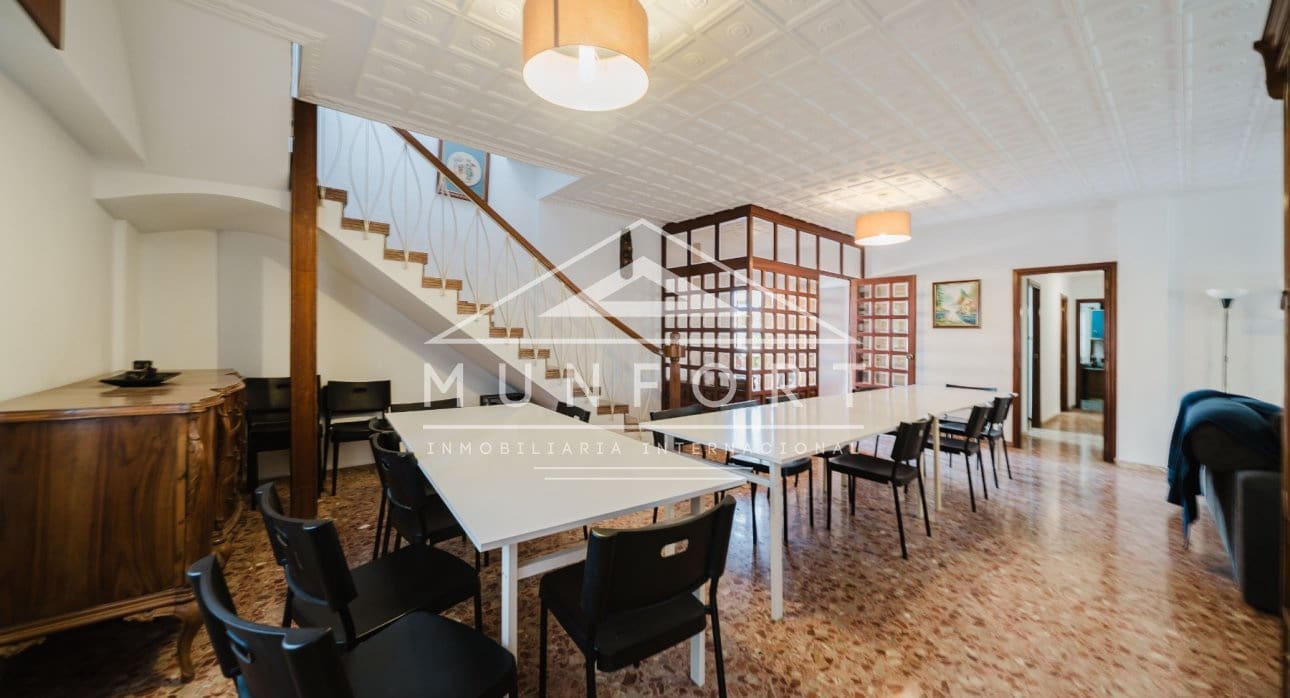 6 bedroom Finca/Country House for sale in Alicante / Alacant city - € 2,600,000 (Ref: 9510152)