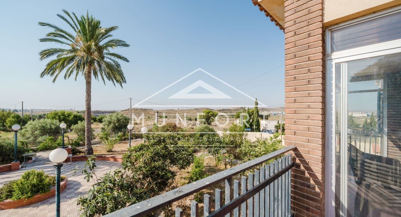 6 bedroom Finca/Country House for sale in Alicante / Alacant city - € 2,600,000 (Ref: 9510152)