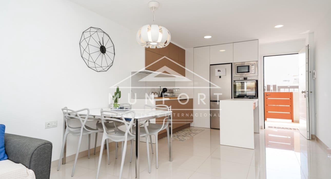 2 bedroom Apartment for sale in Torre de la Horadada with pool - € 329,900 (Ref: 9511442)