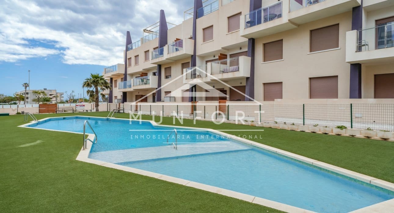 2 bedroom Apartment for sale in Torre de la Horadada with pool - € 329,900 (Ref: 9511442)