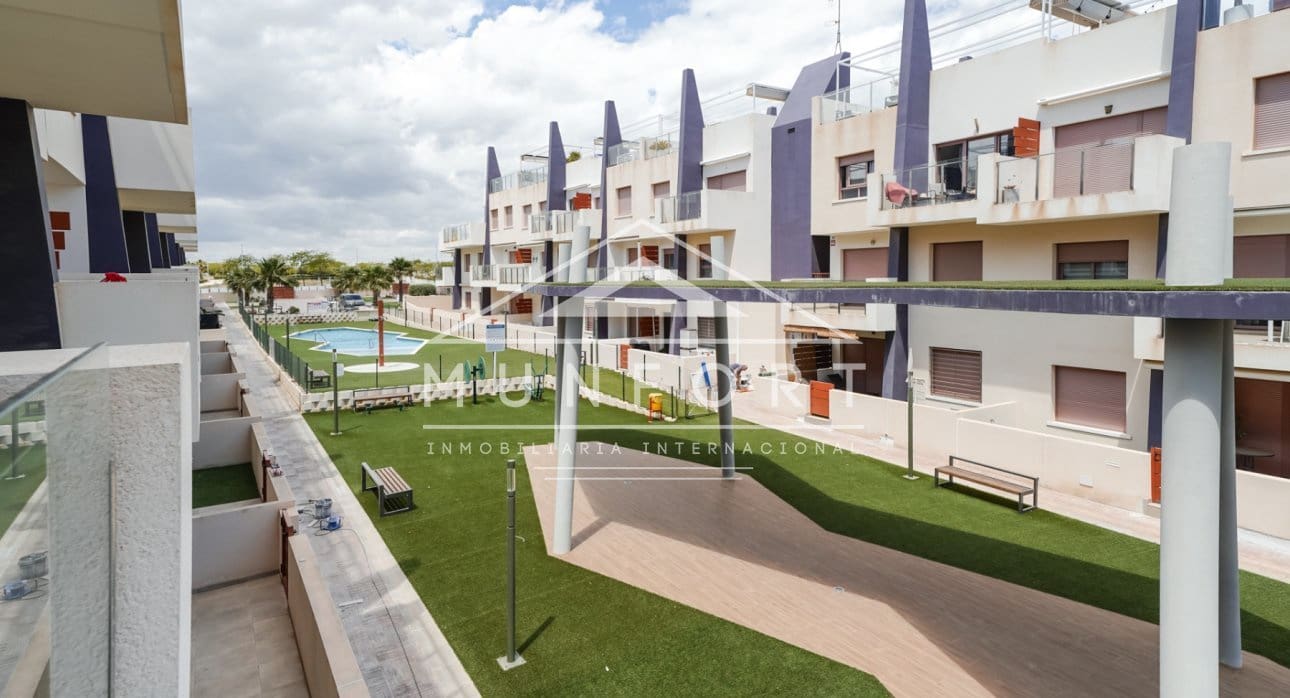 2 bedroom Apartment for sale in Torre de la Horadada with pool - € 329,900 (Ref: 9511442)