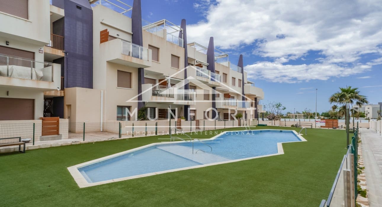 2 bedroom Apartment for sale in Torre de la Horadada with pool - € 329,900 (Ref: 9511442)