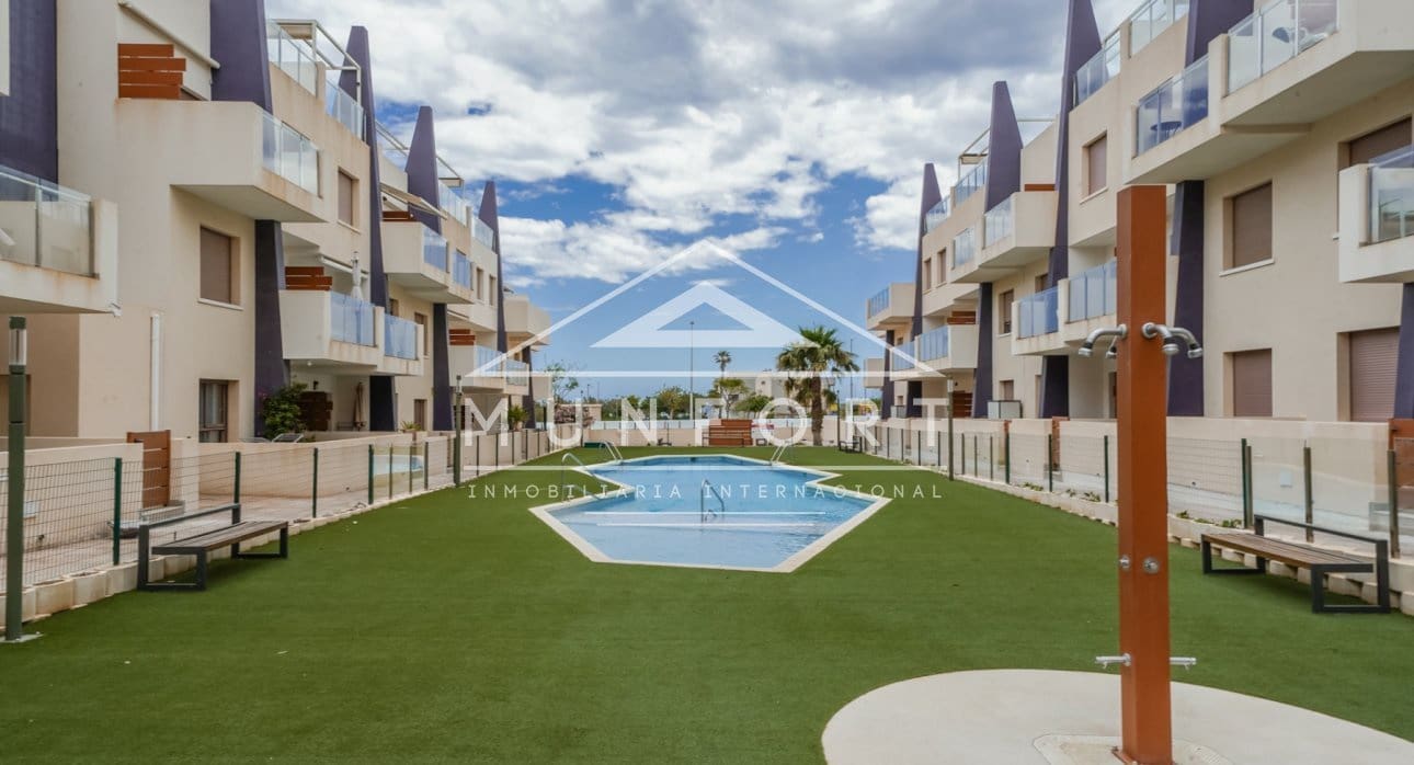 2 bedroom Apartment for sale in Torre de la Horadada with pool - € 329,900 (Ref: 9511442)