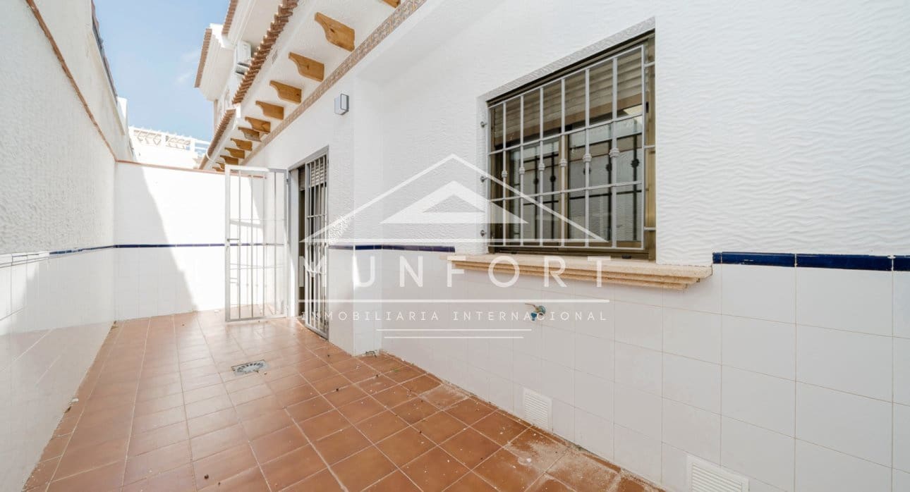 3 Zimmer Reihenhaus zu verkaufen in San Miguel de Salinas mit Pool - 229.000 € (Ref: 9511443)