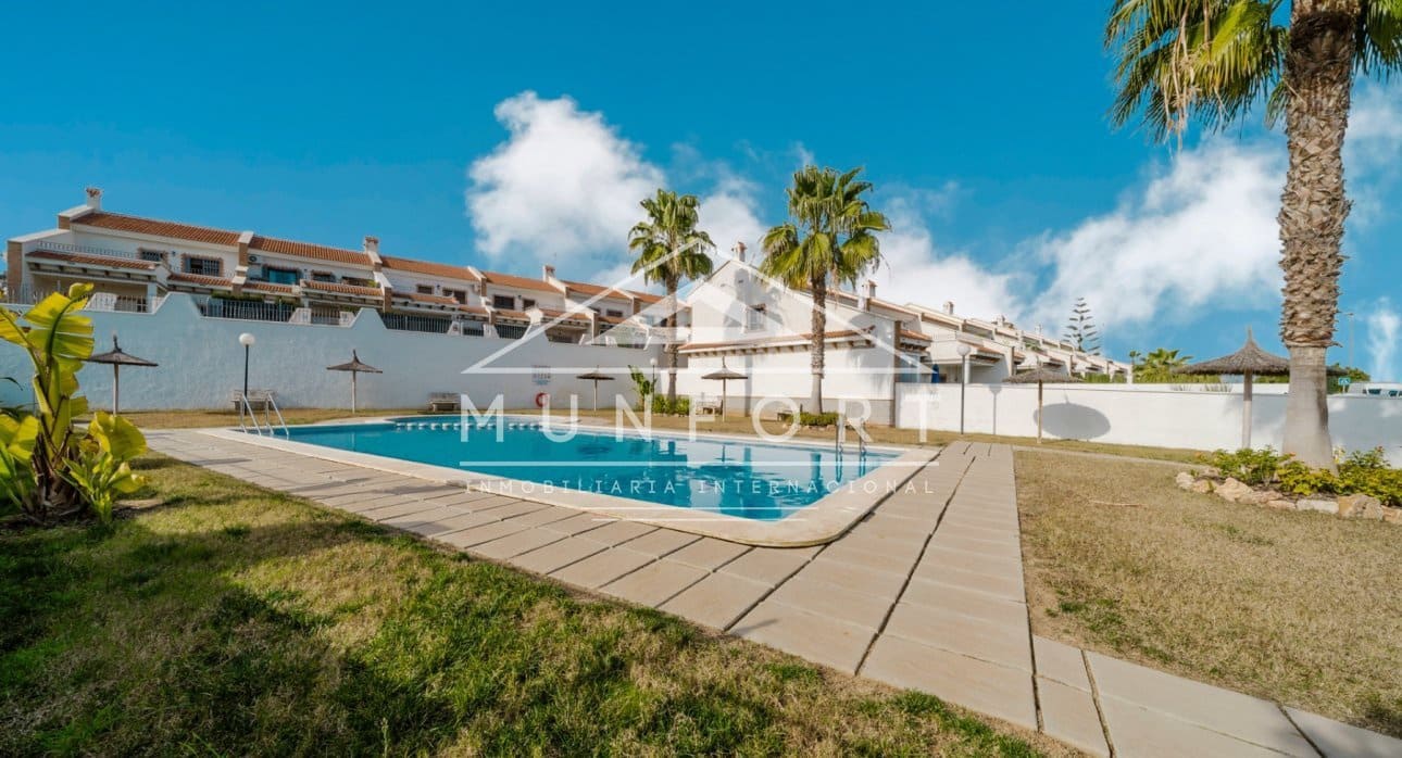 3 Zimmer Reihenhaus zu verkaufen in San Miguel de Salinas mit Pool - 229.000 € (Ref: 9511443)