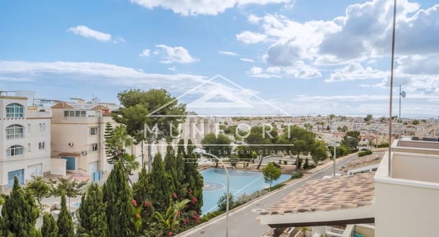 3 slaapkamer Villa te koop in Villamartin, Orihuela met zwembad - € 345.000 (Ref: 9516215)