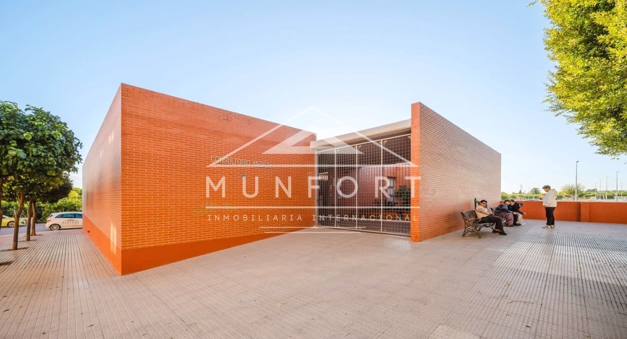 2 bedroom Villa for sale in Los Montesinos with pool - € 129,900 (Ref: 9516217)