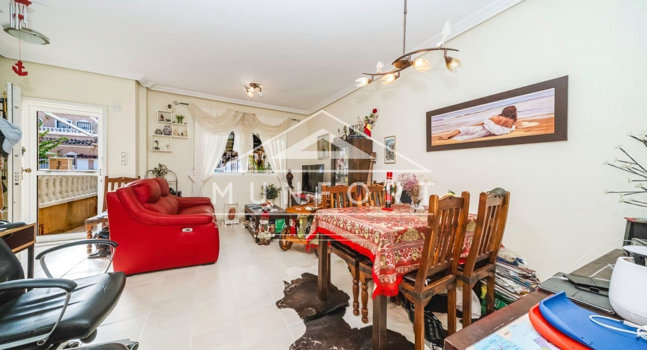 2 quarto Casa em Banda para venda em Villamartin com piscina - 215 000 € (Ref: 9516219)