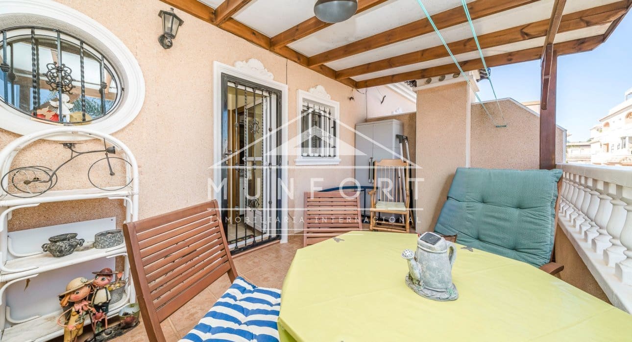 2 quarto Casa em Banda para venda em Villamartin com piscina - 215 000 € (Ref: 9516219)