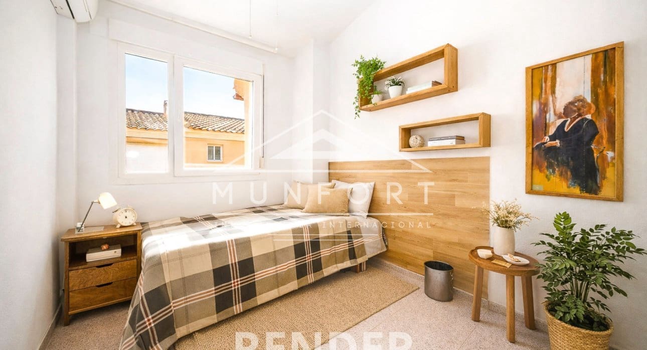 3 bedroom Apartment for sale in Torre de la Horadada - € 225,000 (Ref: 9516220)