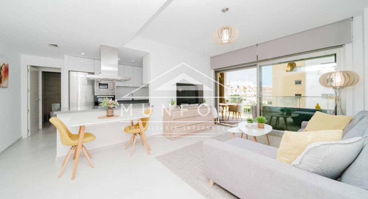 2 chambre Appartement à vendre à Villamartin avec piscine - 269 000 € (Ref: 9518301)