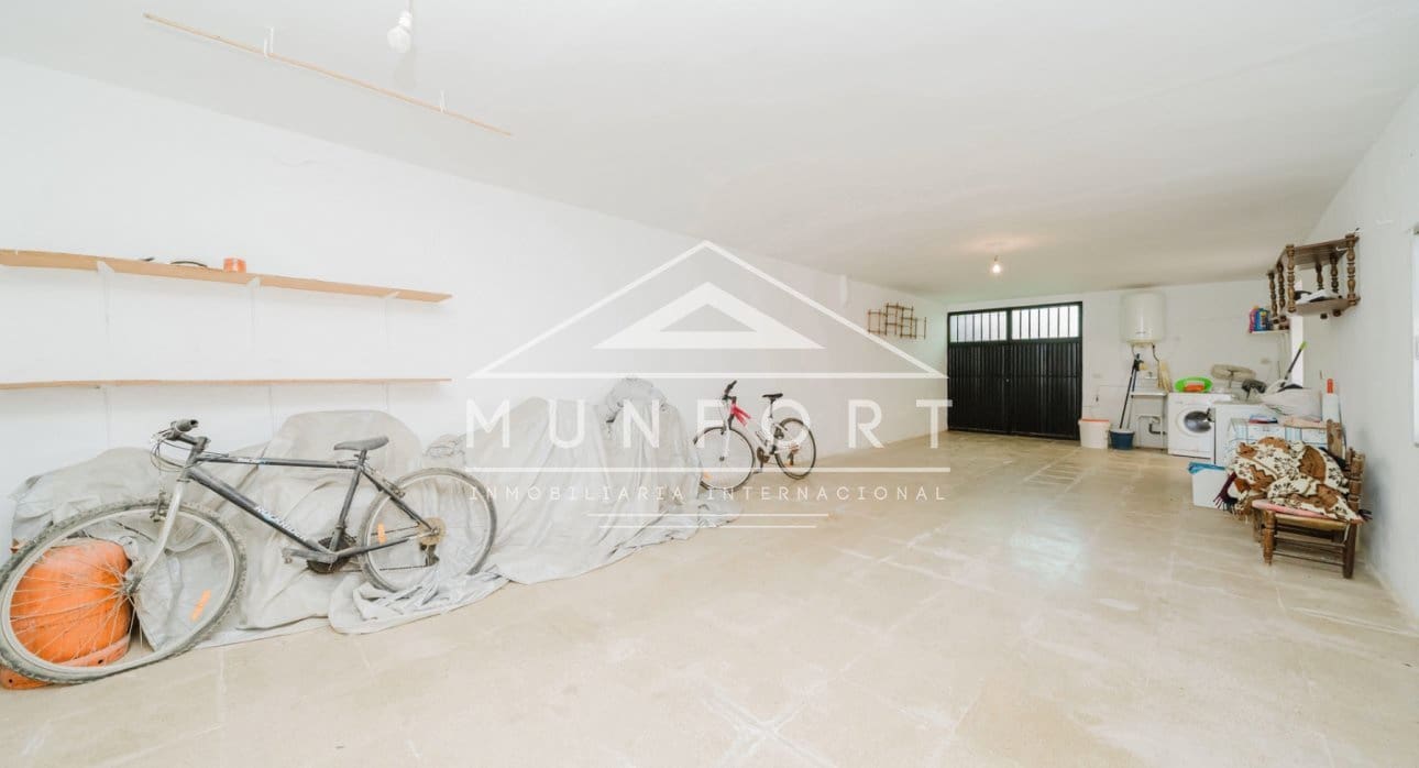 8 slaapkamer Halfvrijstaande villa te koop in Pilar de la Horadada - € 339.900 (Ref: 9518305)