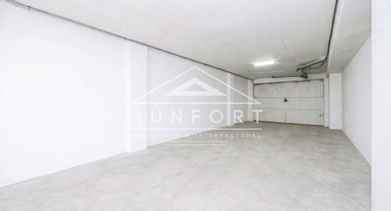 Casa de 3 habitaciones en La Zenia en venta con piscina - 210.000 € (Ref: 9523373)