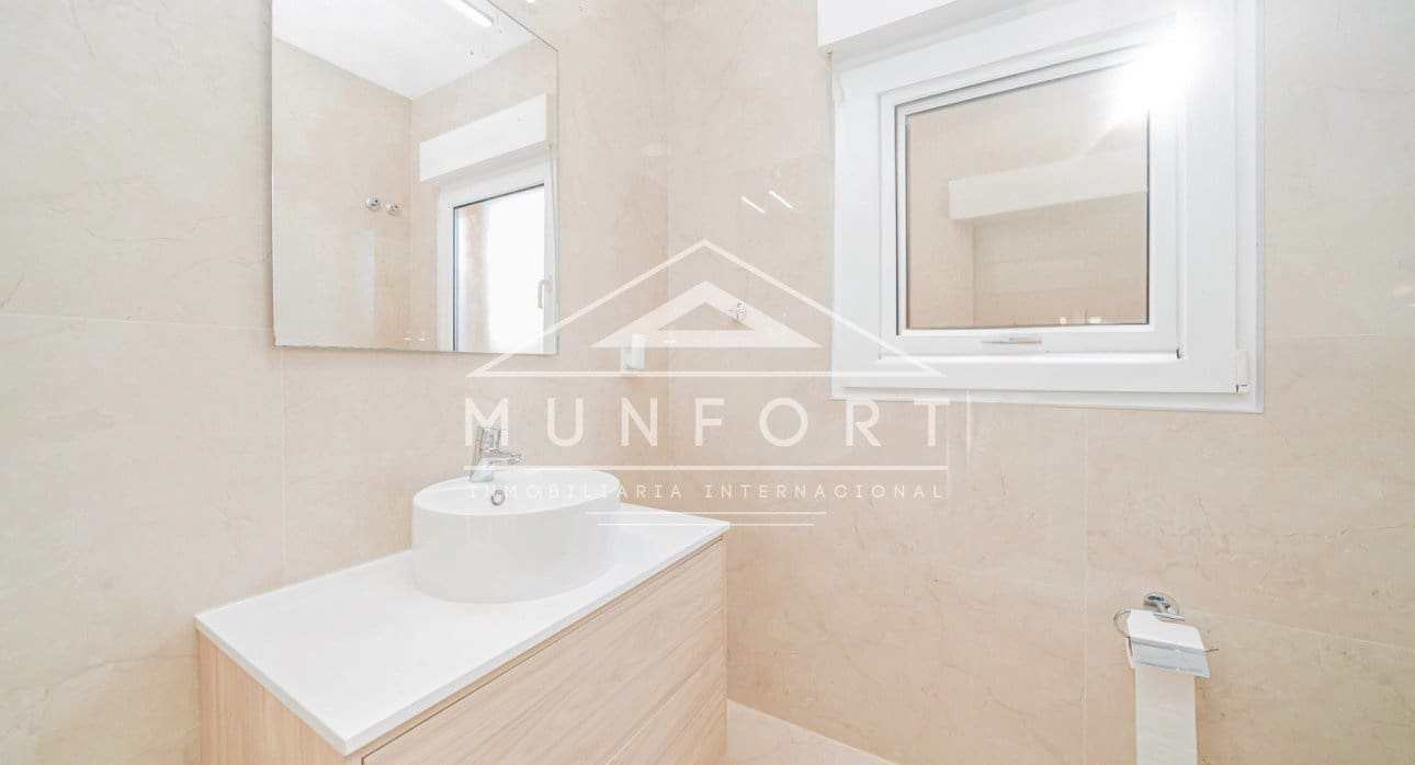 3 bedroom Villa for sale in La Manga del Mar Menor with pool - € 729,000 (Ref: 9523614)