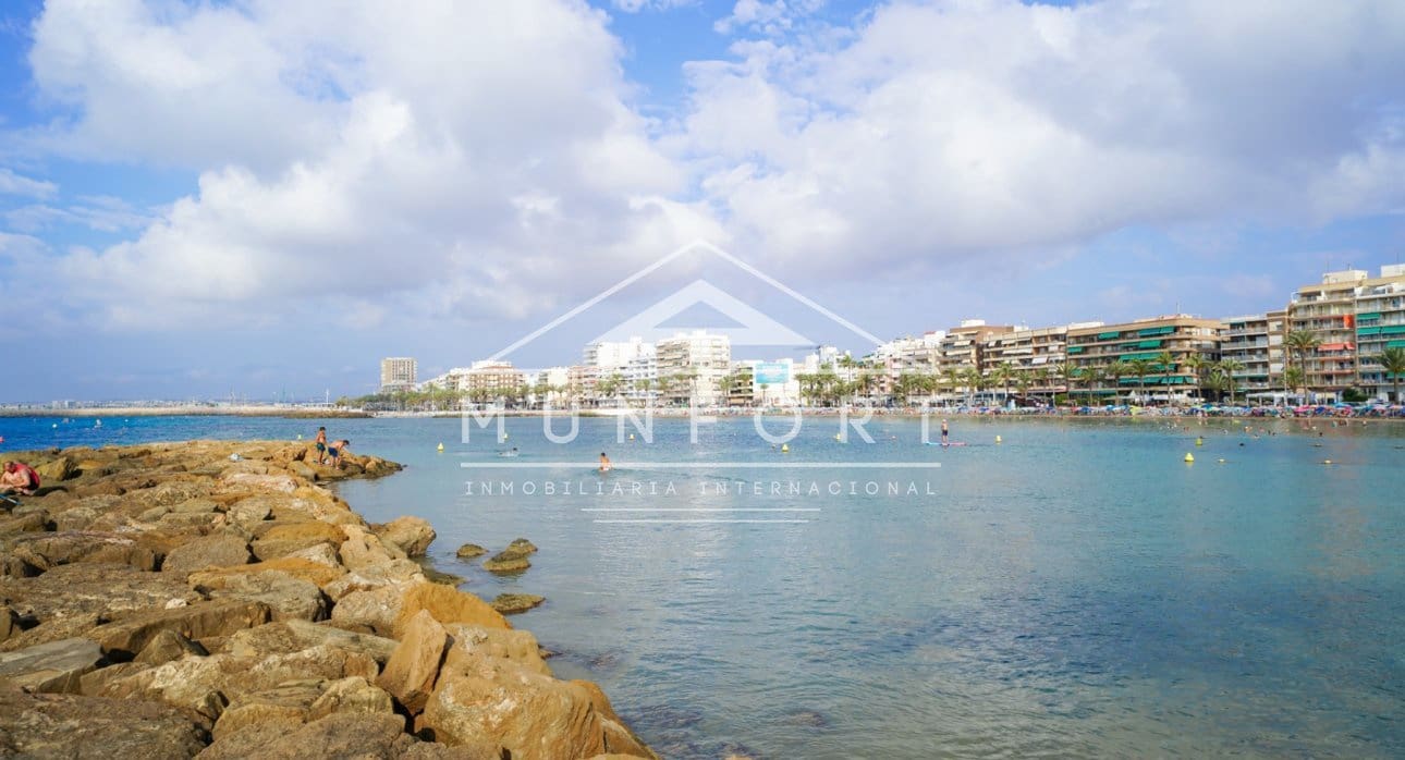 3 soveværelse Penthouse til salg i Torrevieja - € 469.000 (Ref: 9523615)