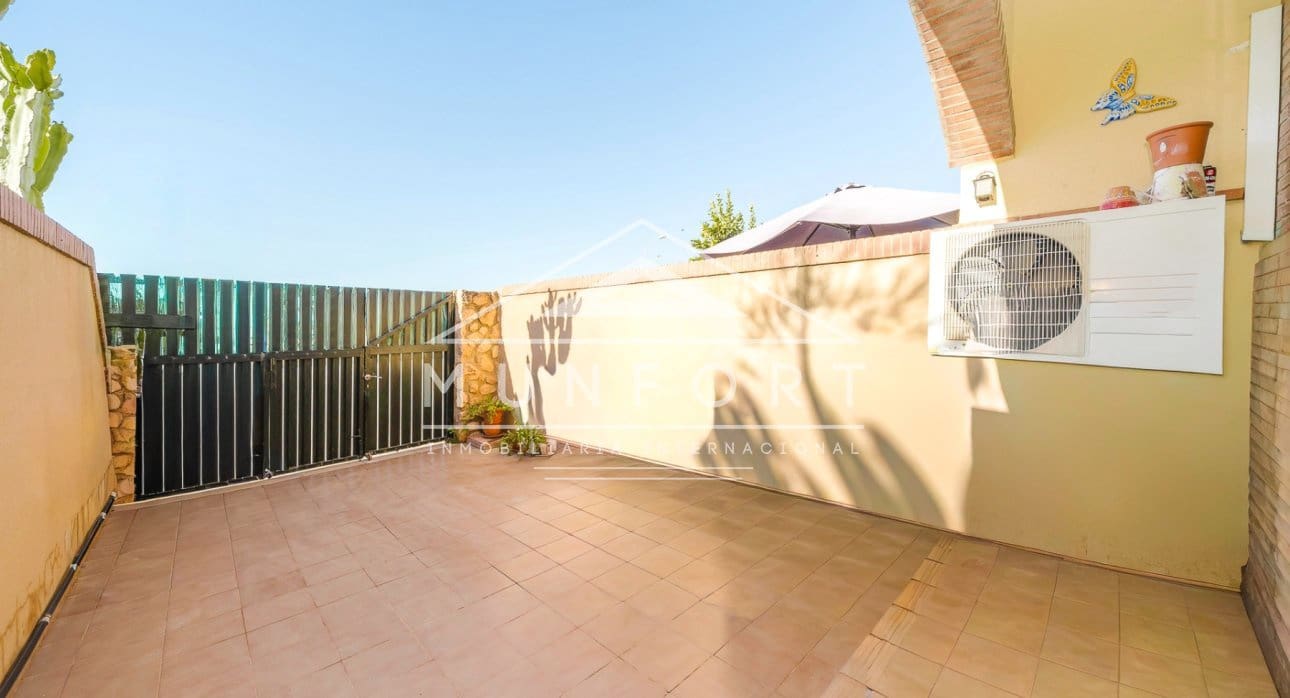 2 Zimmer Haus zu verkaufen in Santiago de la Ribera mit Pool - 150.000 € (Ref: 9524555)