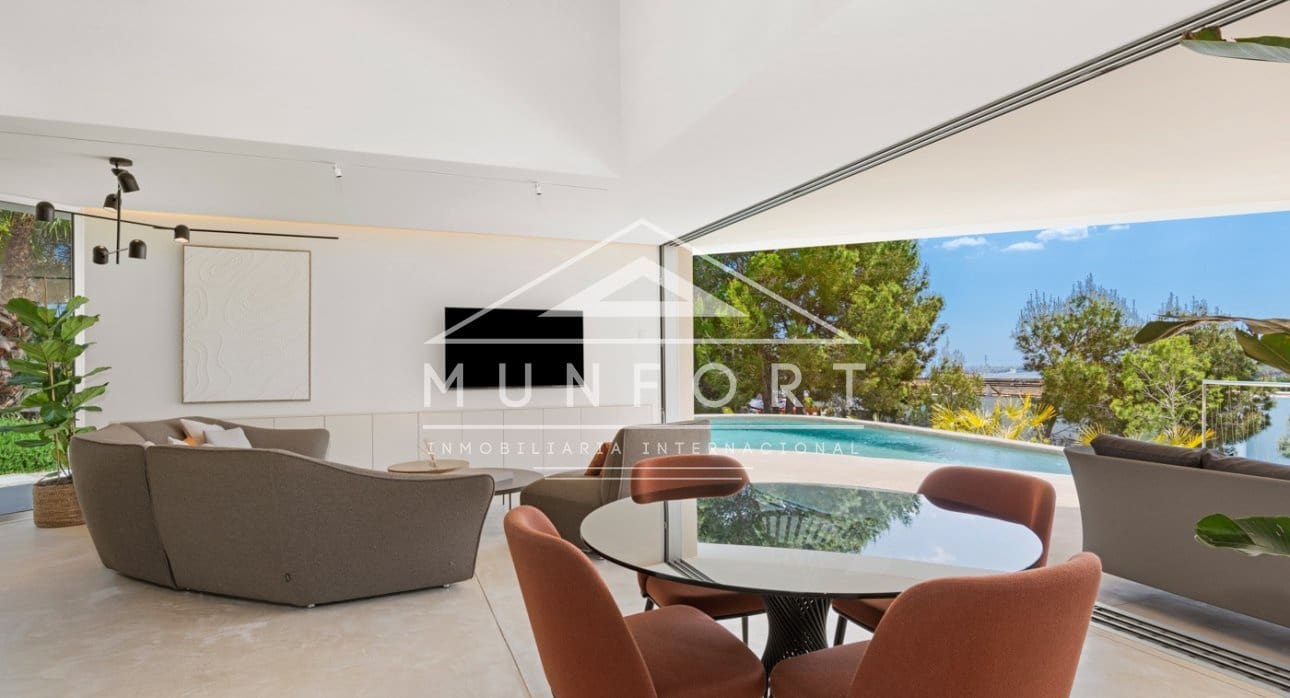 3 sypialnia Willa na sprzedaż w Las Colinas Golf z basenem - 2 365 000 € (Ref: 9524628)